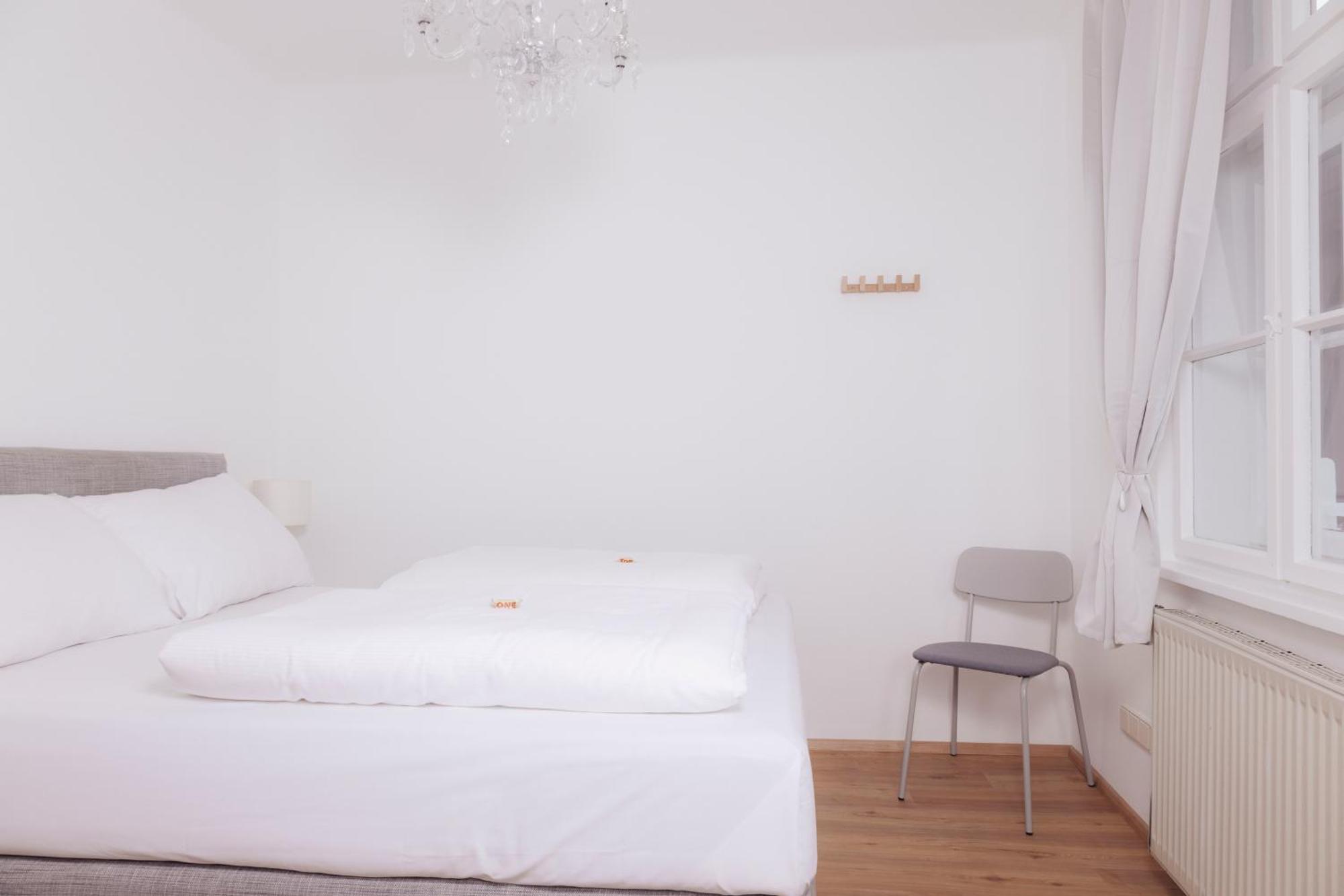 Cityhotel Am Domplatz Self-Checkin Klagenfurt am Woerthersee ภายนอก รูปภาพ