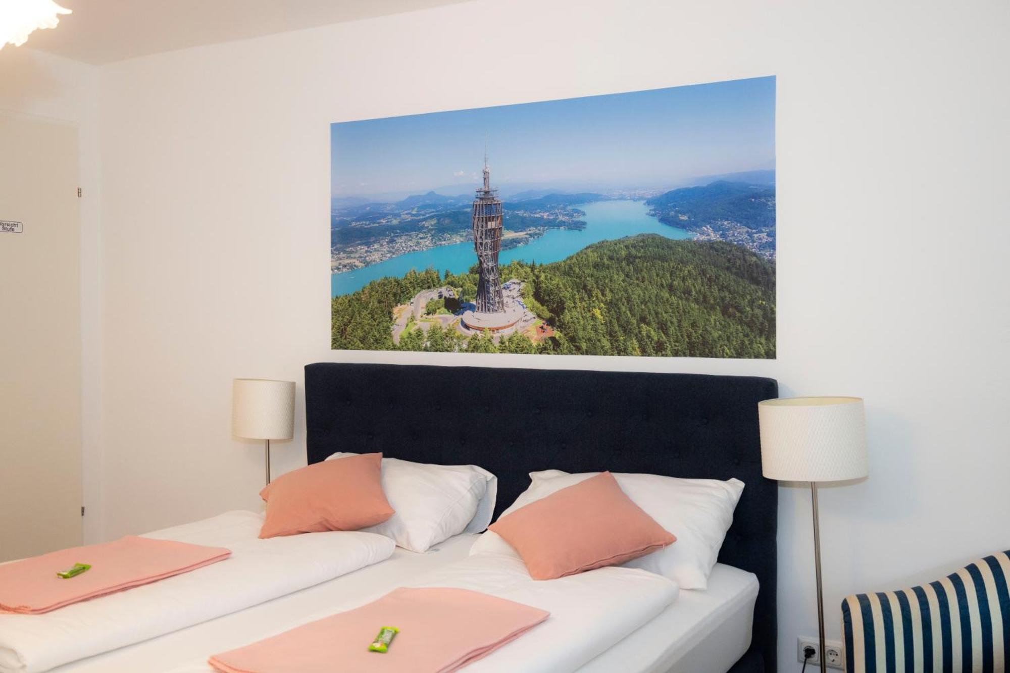 Cityhotel Am Domplatz Self-Checkin Klagenfurt am Woerthersee ภายนอก รูปภาพ