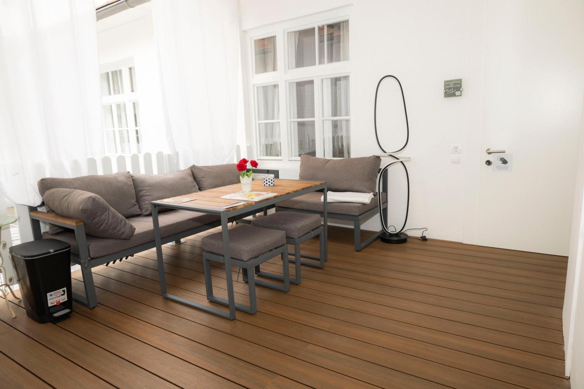 Cityhotel Am Domplatz Self-Checkin Klagenfurt am Woerthersee ภายนอก รูปภาพ