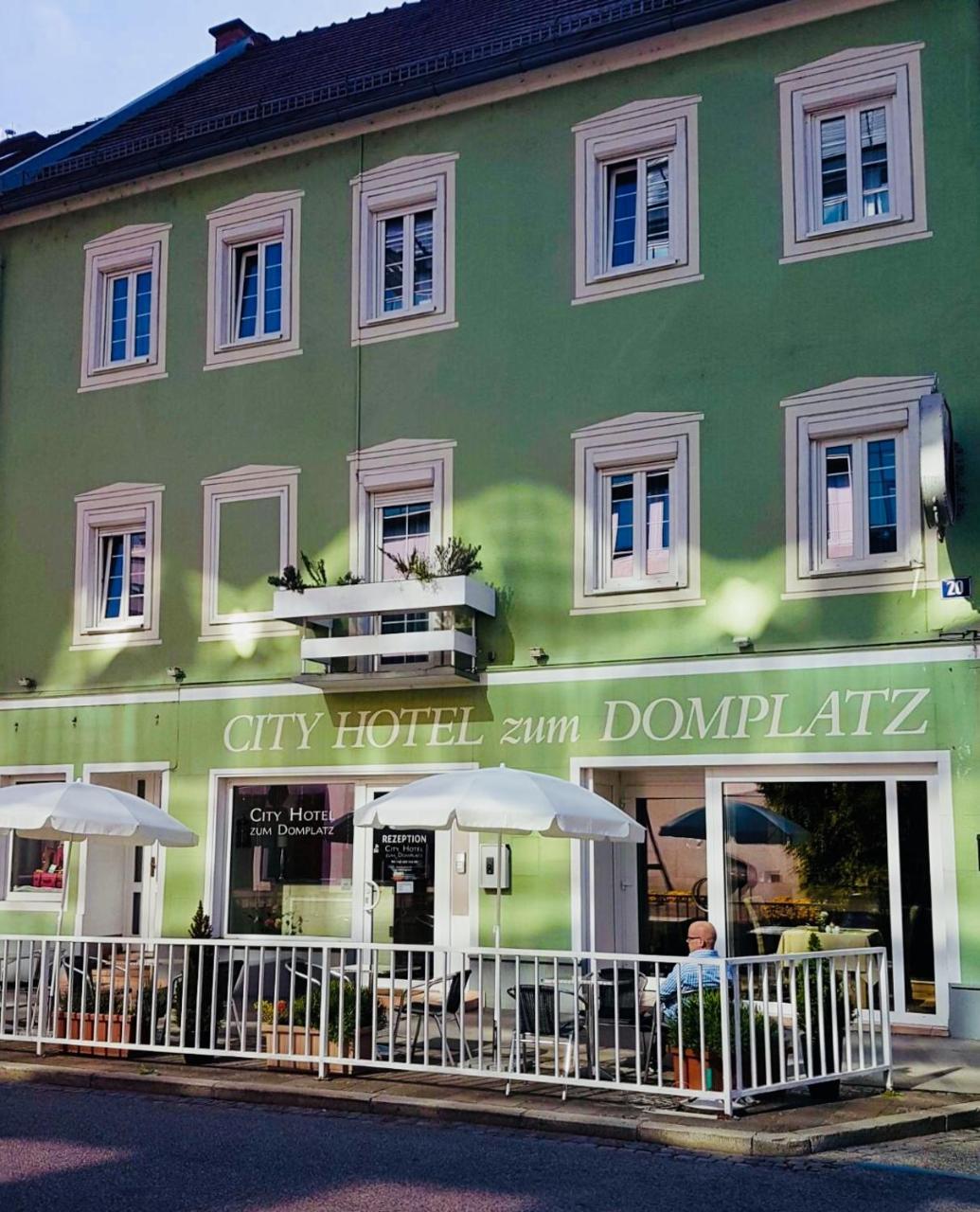 Cityhotel Am Domplatz Self-Checkin Klagenfurt am Woerthersee ภายนอก รูปภาพ